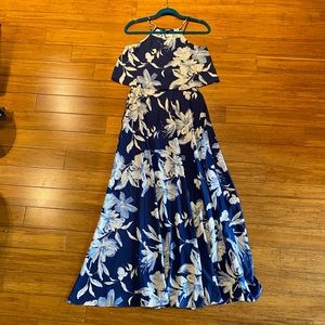LuLus blue floral two piece maxi set